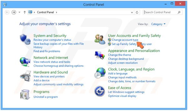 Zmienianie użytkownika na Windows 8 krok 2 - kliknij Zmień typ konta w sekcji Konta użytkownika i bezpieczeństwo rodzinne