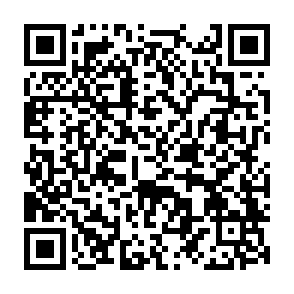 Pending Email Release wiadomość phishingowa kod QR